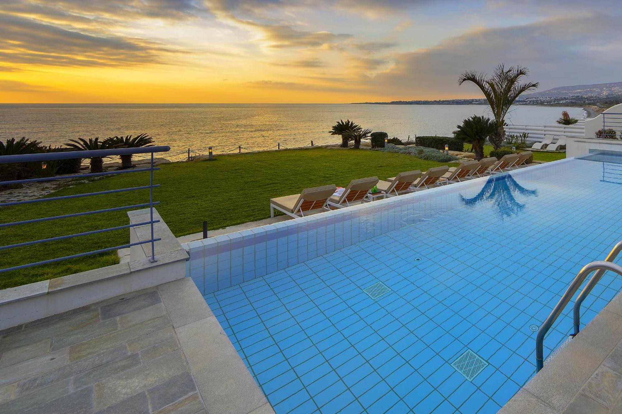 Blue Coral Beach Villas Three Exclusive Villas - Poseidon - Nautilus - Oceanos - And - Baby Coral Bungalow Коръл бей Екстериор снимка